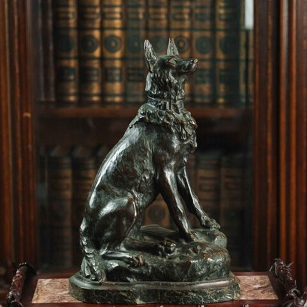 Кабинетная скульптура «Овчарка»