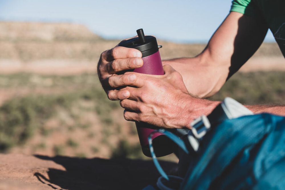 Набор крышка Klean Kanteen TKWide Twist Cap Black, трубочки с ёршиком