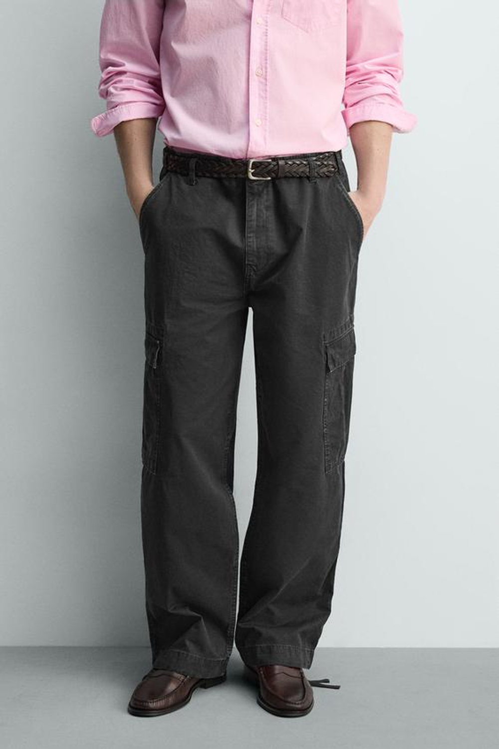 ZARA БРЮКИ КАРГО RELAXED FIT С ЭФФЕКТОМ ПОТЕРТОСТИ, НЕФТЯНОЙ