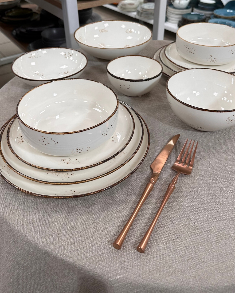 Тарелка гладкая d=21 см, фарфор "NOBLE" серия "Grace"