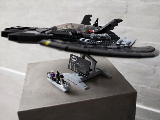 LEGO DC Super Heroes 76161 Бэтвинг 1989