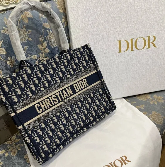 Сумка Dior Book Tote Dioriviera, модель маленького формата темно-синий