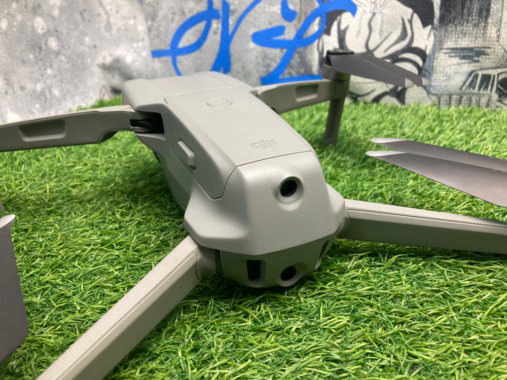 Mavic Air 2 Fly More Combo + DJI Smart Controller