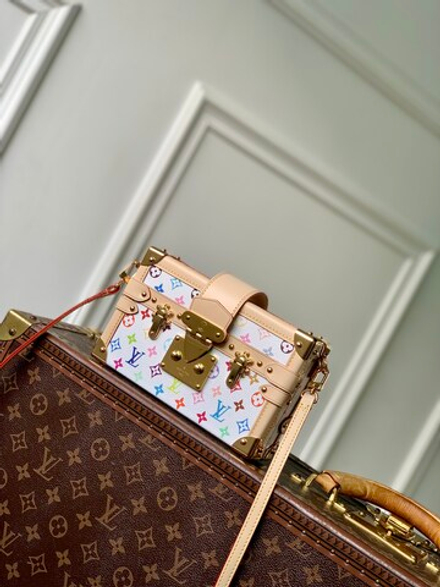 Louis Vuitton Petite Malle