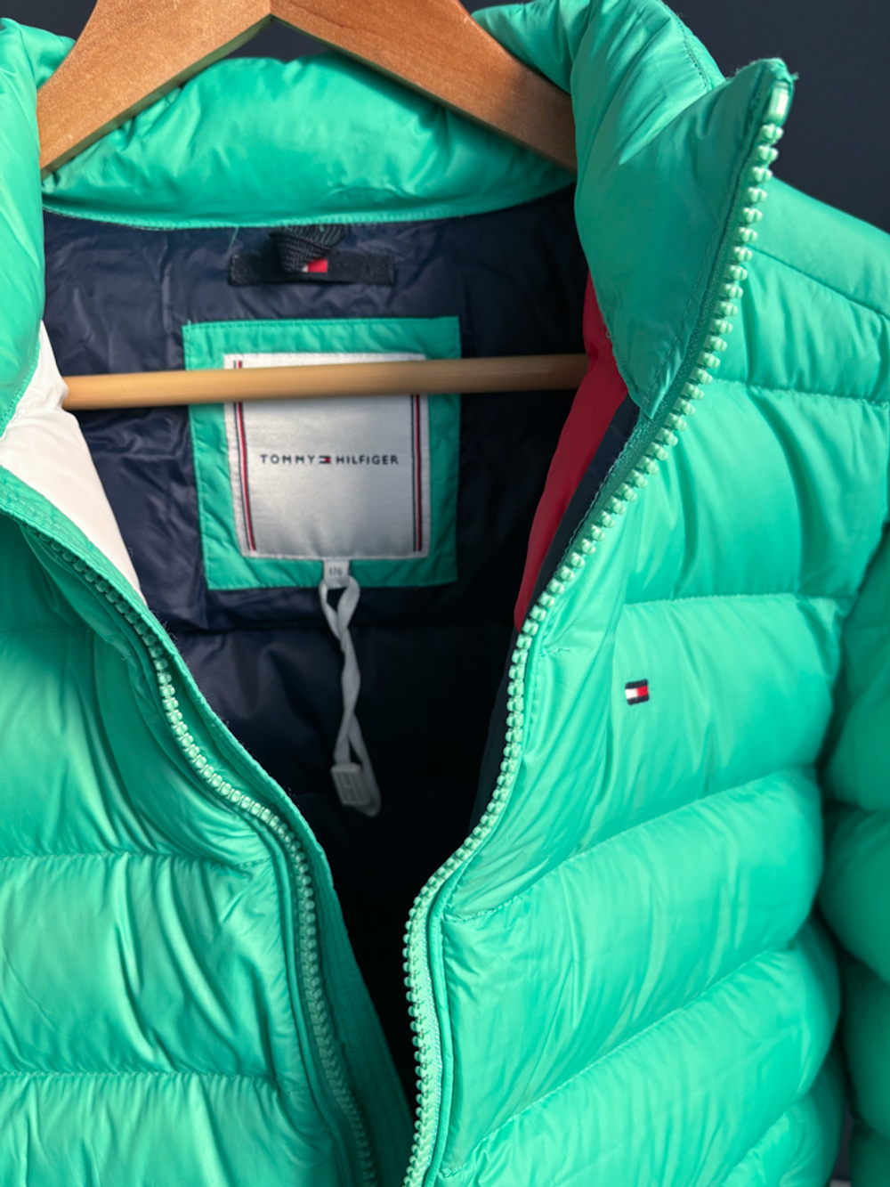 Новая пуховая куртка Tommy Hilfiger, S