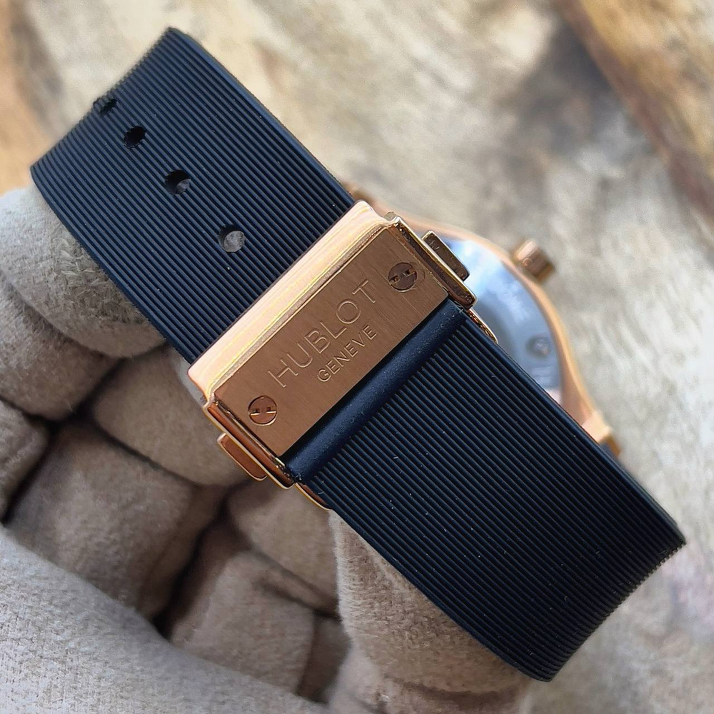 Часы Hublot