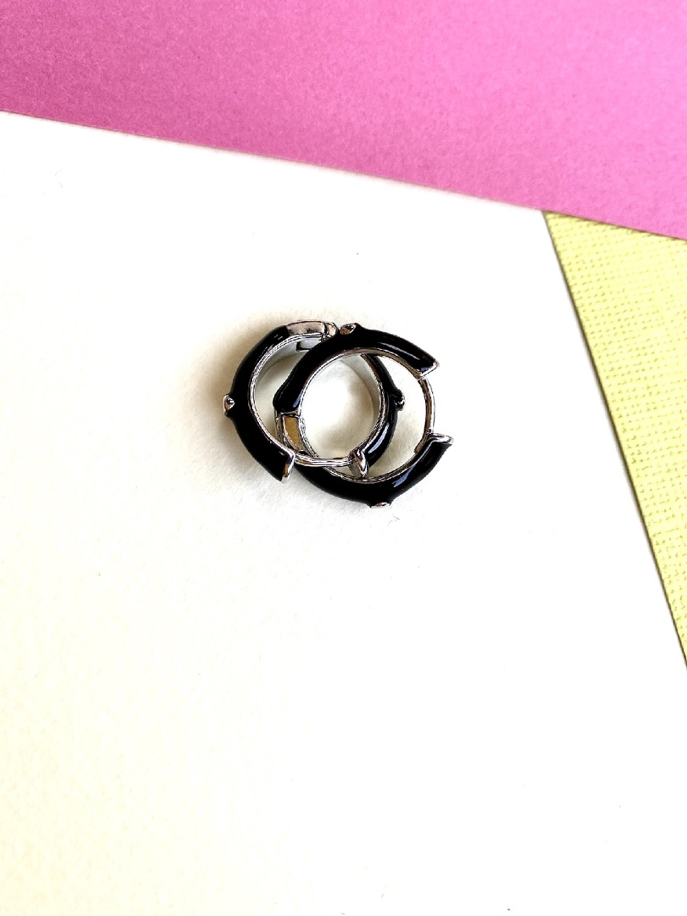 123Р-р Швензы-Конго, эмаль светло-розовая 19мм, родий, пара