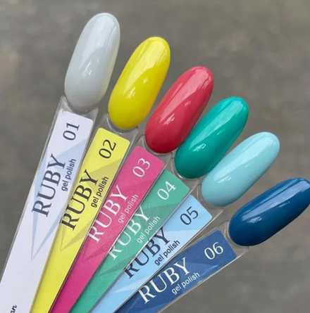 Гель-лак "Луи Филипп" Ruby 04 10 мл