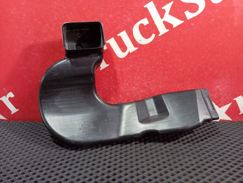 Воздуховод отопителя