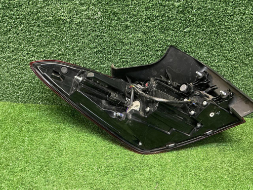 Фонарь правый внешний Changan Eado Plus (20-нв)