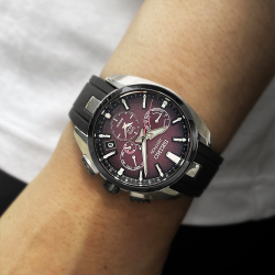 Seiko SSH101J1