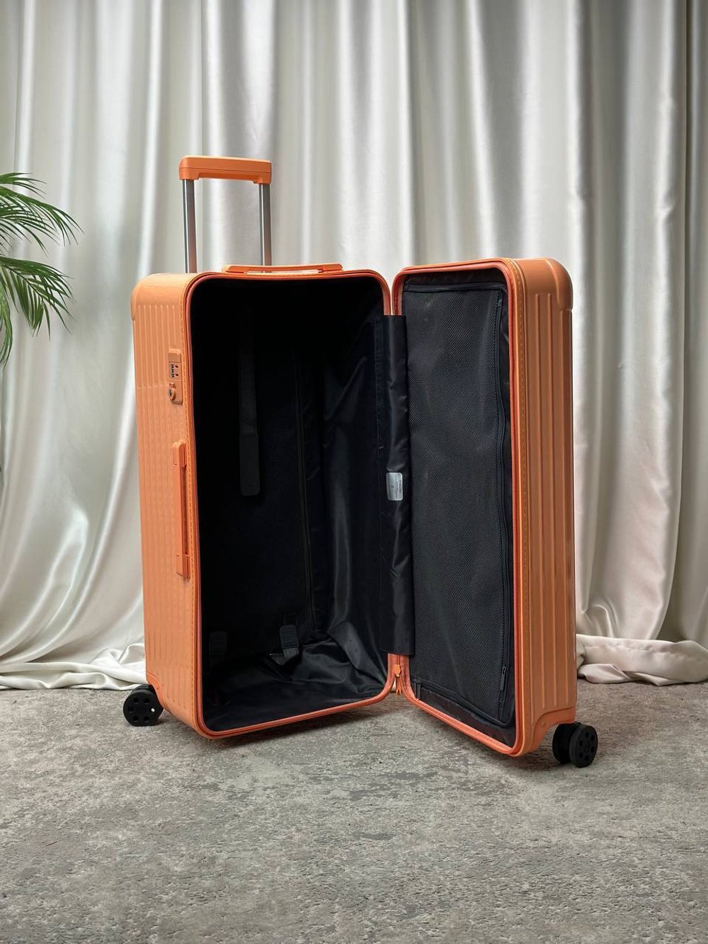 Чемодан Rimowa S