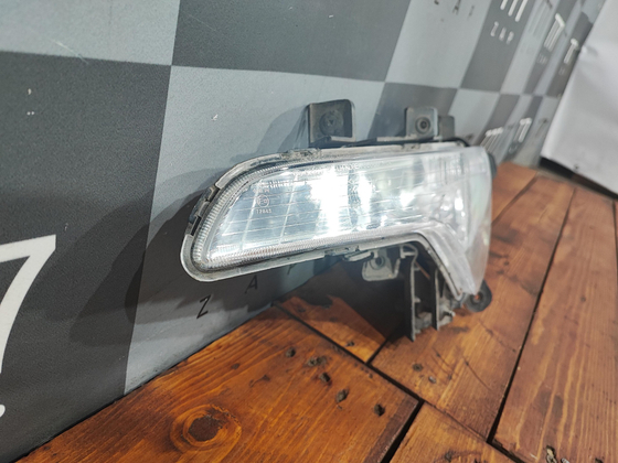 ПТФ передняя левая Kia Sportage 3 (SL)  Б/У Оригинал 922013W000