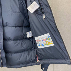 Пуховик Moncler