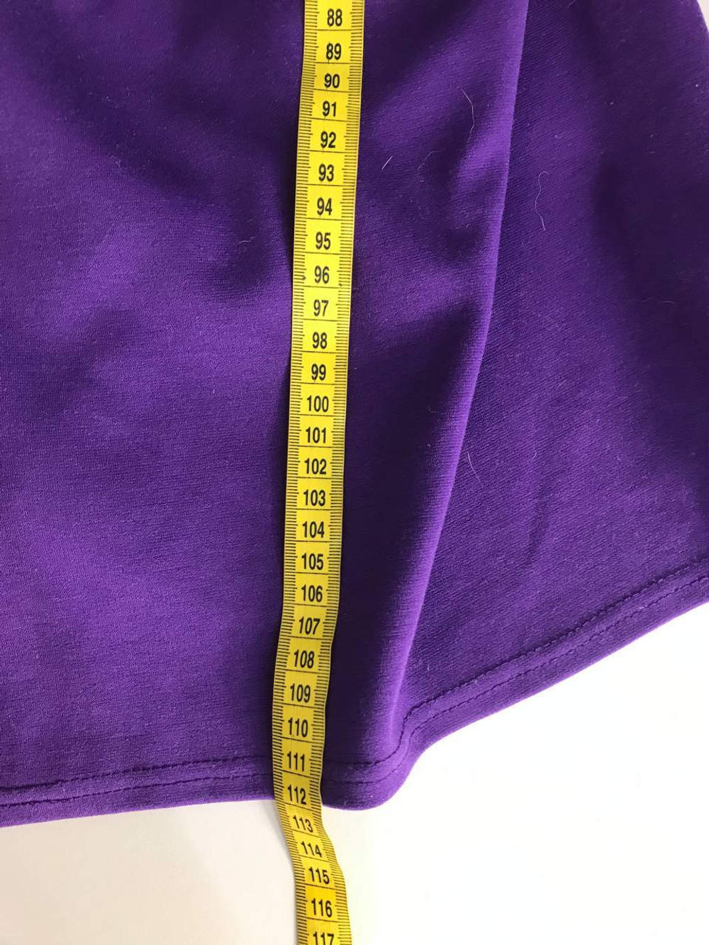 Платье Casino сочного цвета, визуально на 44 размер