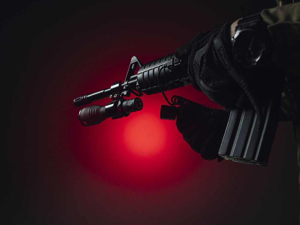 Тактический фонарь Armytek Viking Pro Magnet USB (теплый свет)