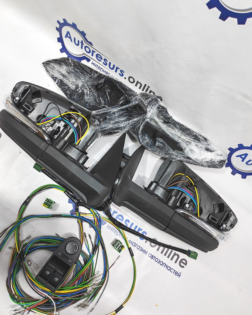 Комплект зеркал LADA Granta с блокам