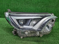 Битая Фара правая Toyota RAV4 4 CA40 (2015-2019) LED