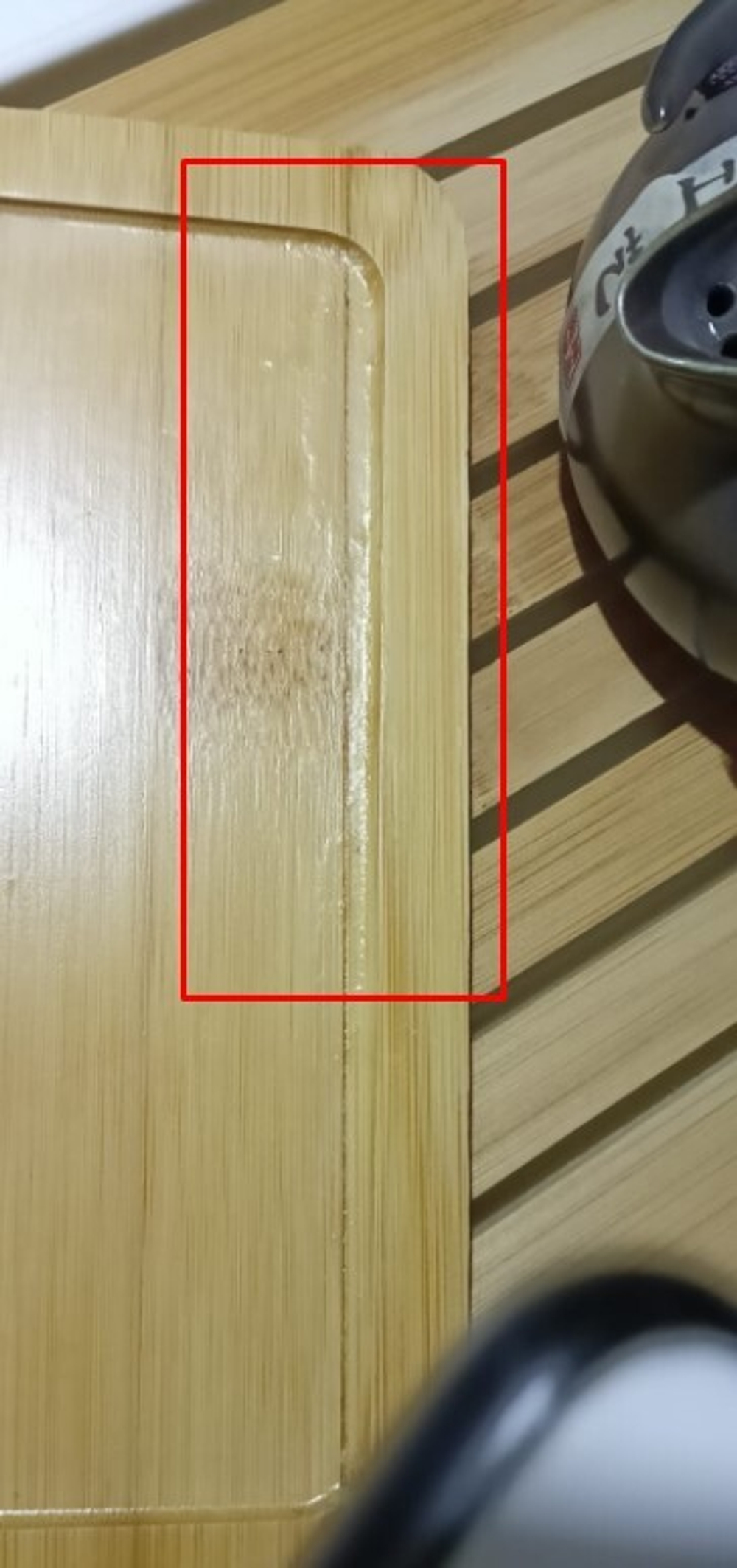 242070.2Y2 УЦЕНКА Сервиз ДОРОЖНЫЙ "Пингвин+4",чайник180мл+4пиалы+поднос+щипцы+сумка,чёрный,фарфор