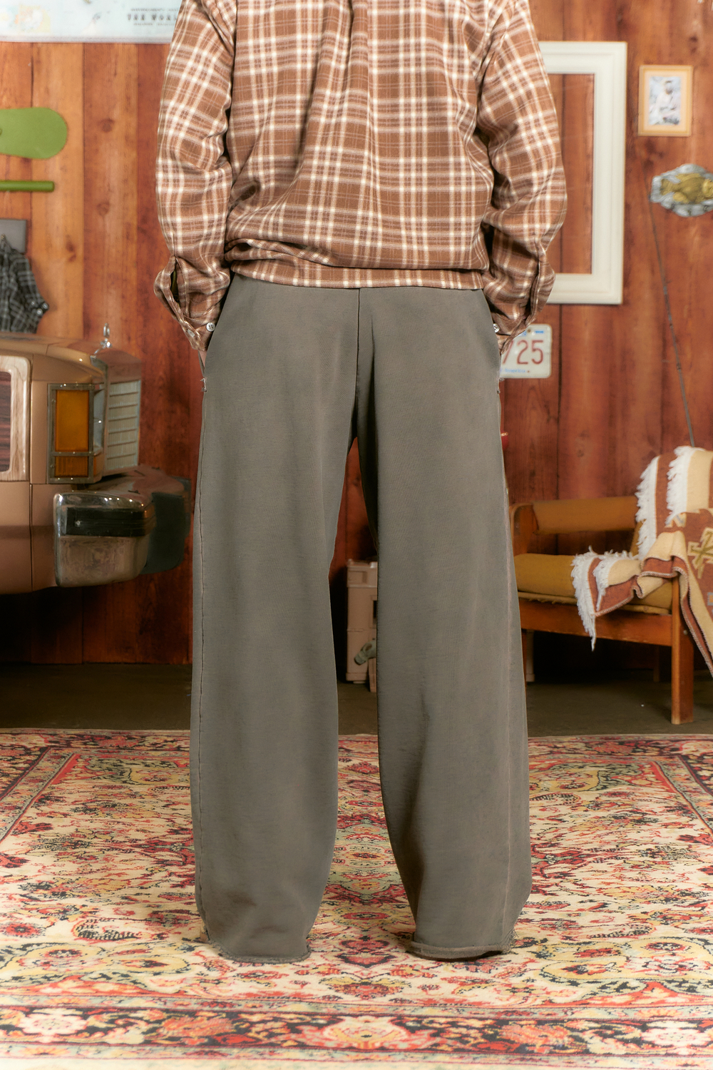 Брюки Called a Garment Stout Pants "Khaki Died"
