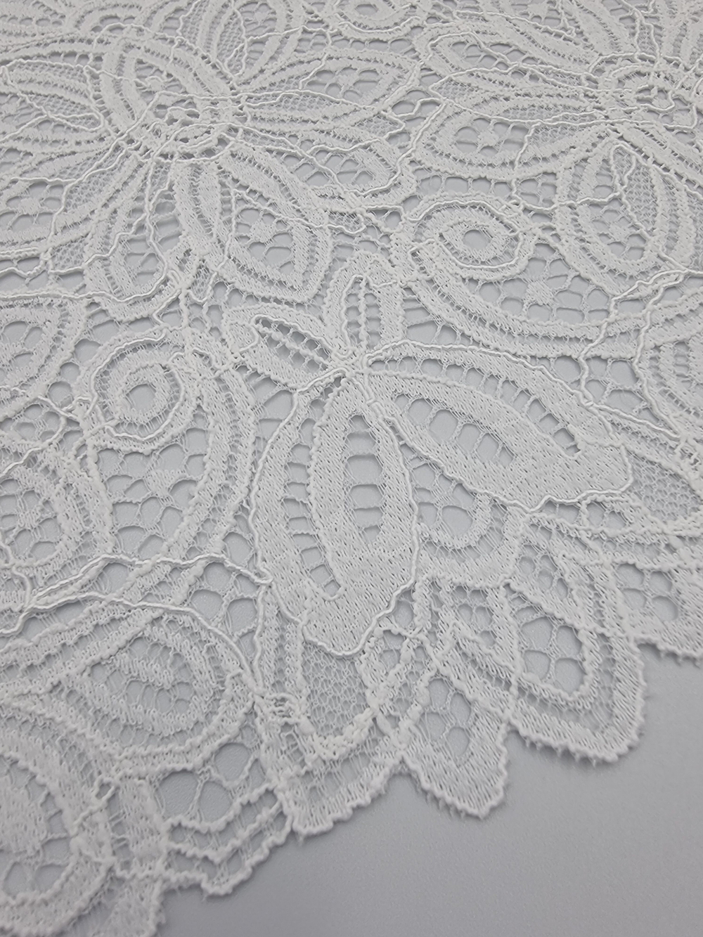 Кружево эластичное белое КС195 (21 см)