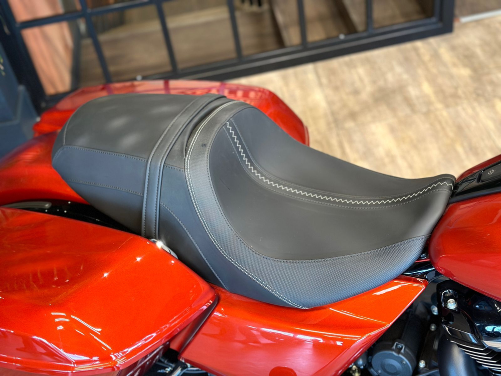 STREET GLIDE SPECIAL, 2024 (Whiskey Fire/Black Trim