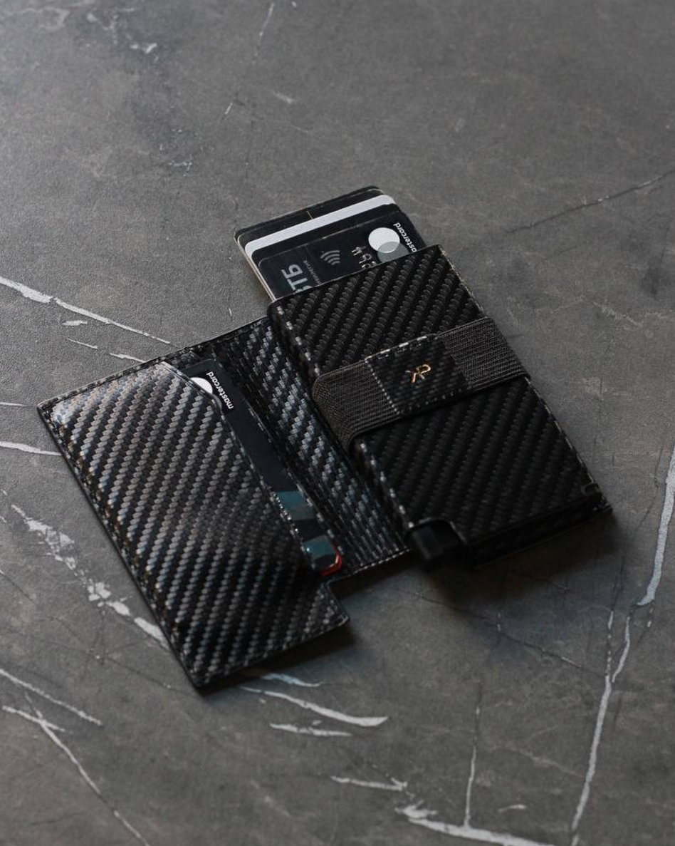 Картхолдер кошелёк из карбоновой кожи