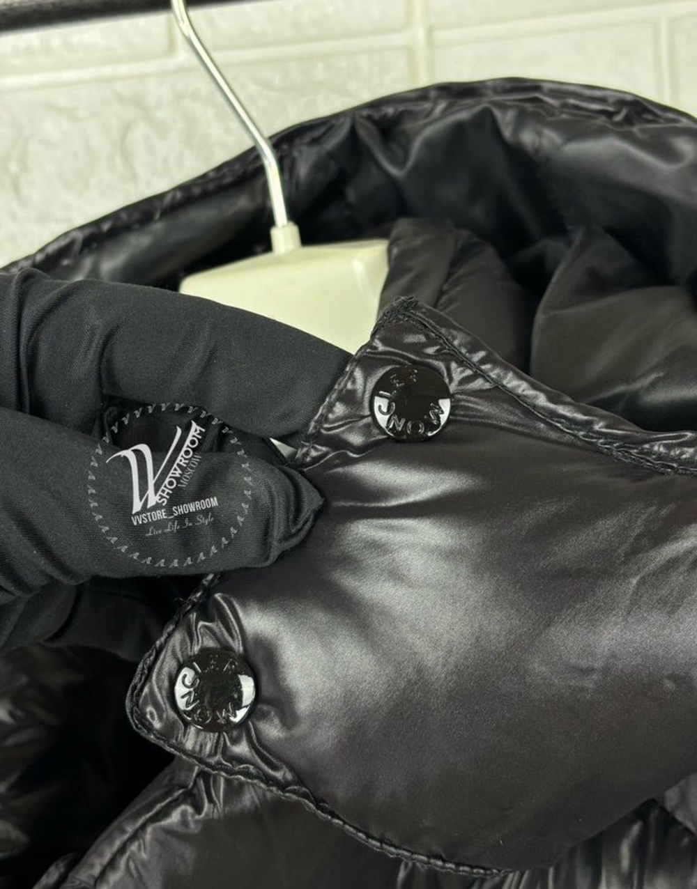 Пуховик Moncler Maya Short Down 2025