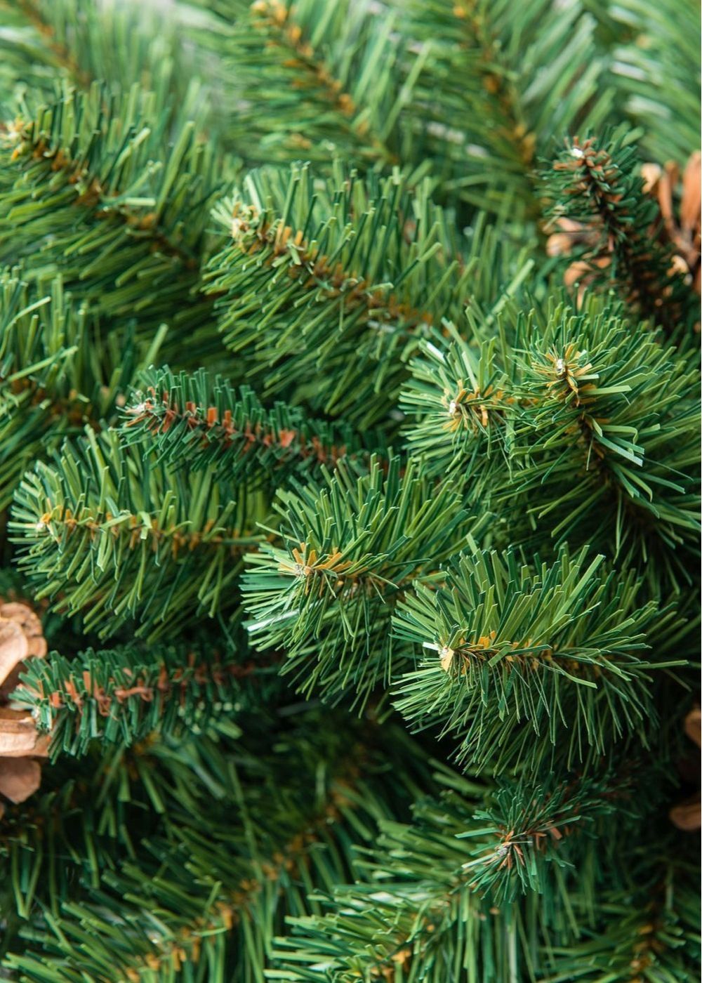 Ель с шишками «Снежная королева зелёная» (Пвх) 240 см / 2.4 м