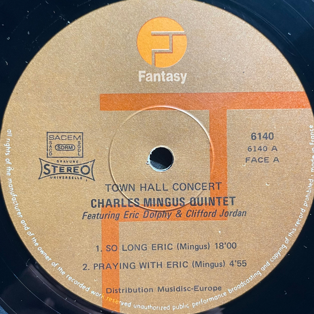 Charles Mingus Featuring Eric Dolphy ‎– Town Hall Concert (Франция 1972г.)