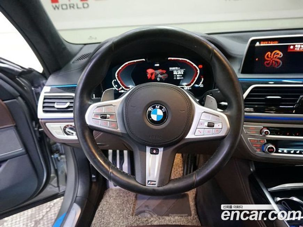 BMW 7 Series (G11) 740i M Sports (03.2021)