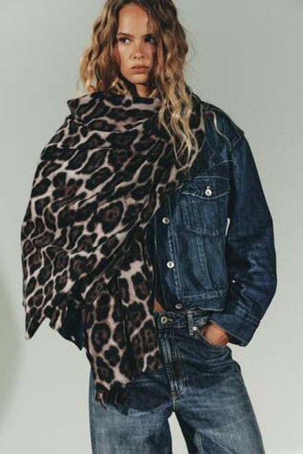 ZARA ШАРФ С АНИМАЛИСТИЧЕСКИМ ПРИНТОМ, ЛЕОПАРДОВЫЙ