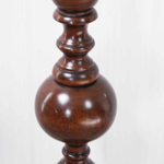 Стильный торшер из массива дерева с тканевым абажуром