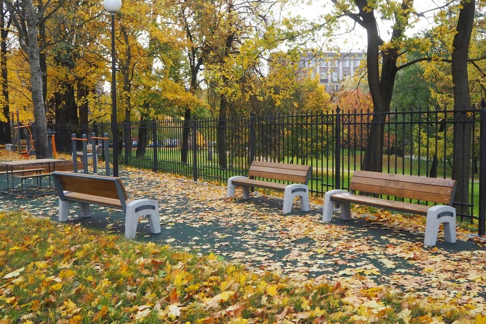 Диван бетонный Стандарт