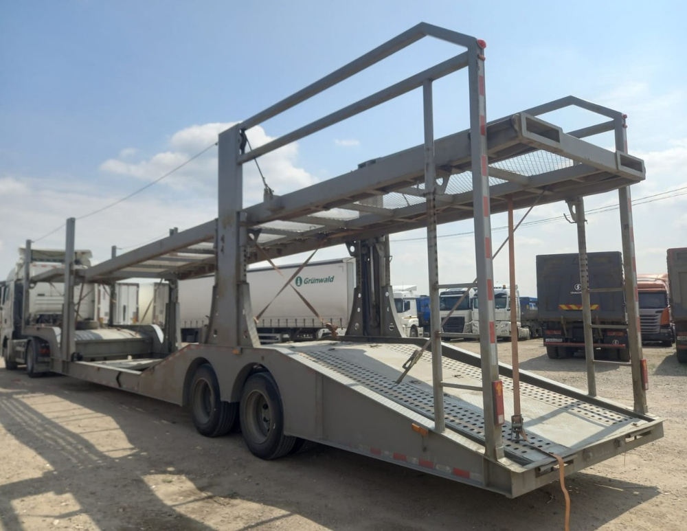 LUXUDA LZC* Полуприцеп автовоз LZC9405BGX