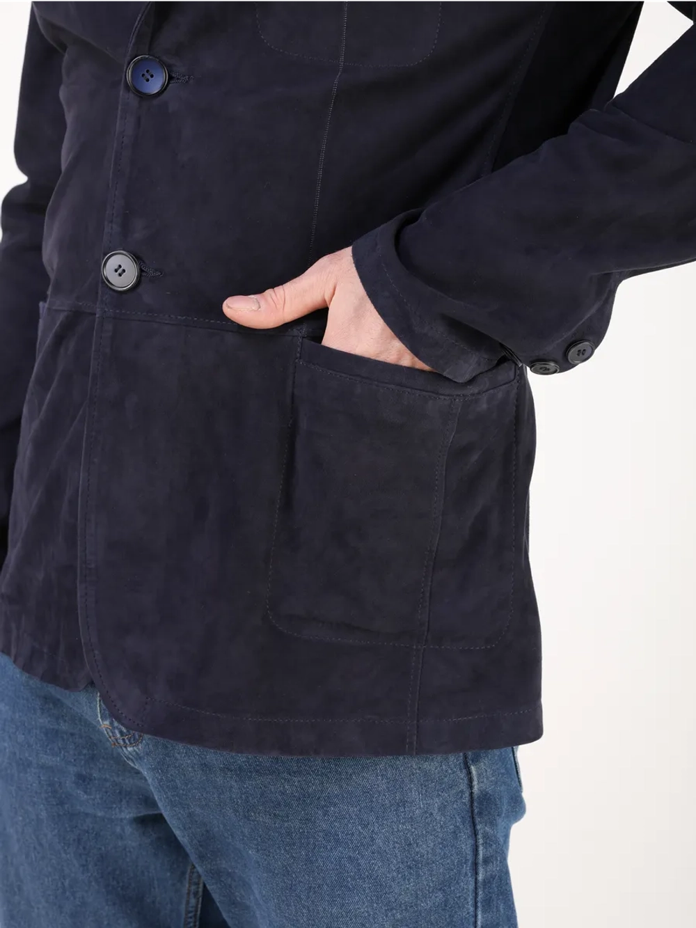 Кожаная куртка демисезонная замшевая пиджак под джинсы