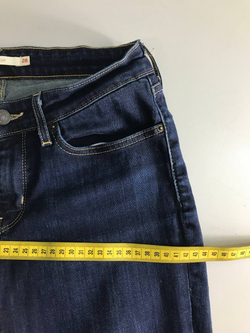 Джинсы Levi's на все времена, маркировка 28, визуально 42/44 размер