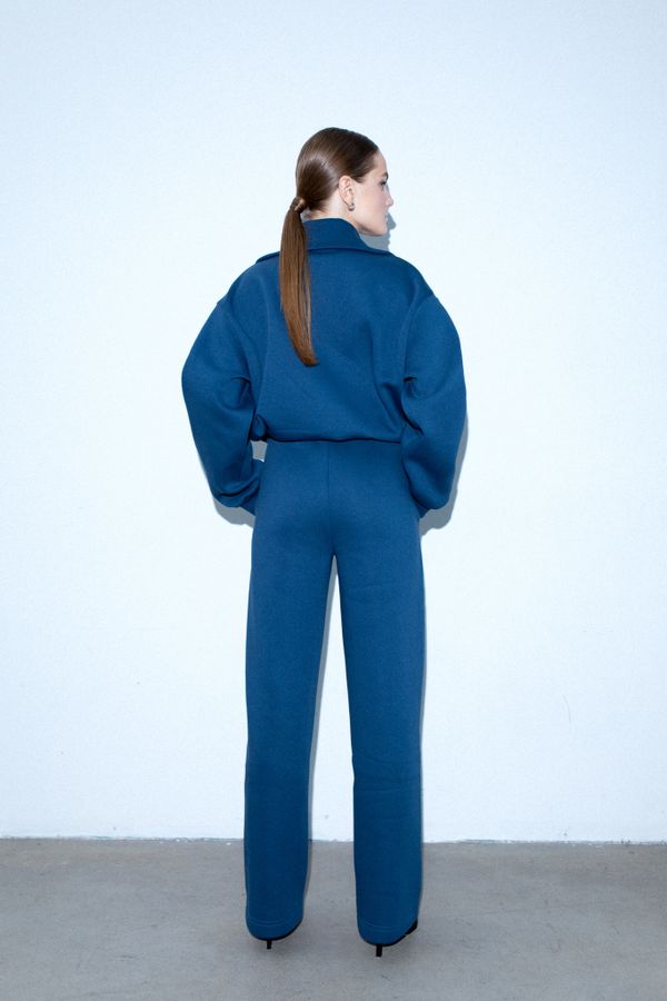 Кроп свитшот с молнией