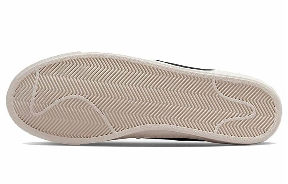 Кроссовки Nike Blazer Low Jumbo