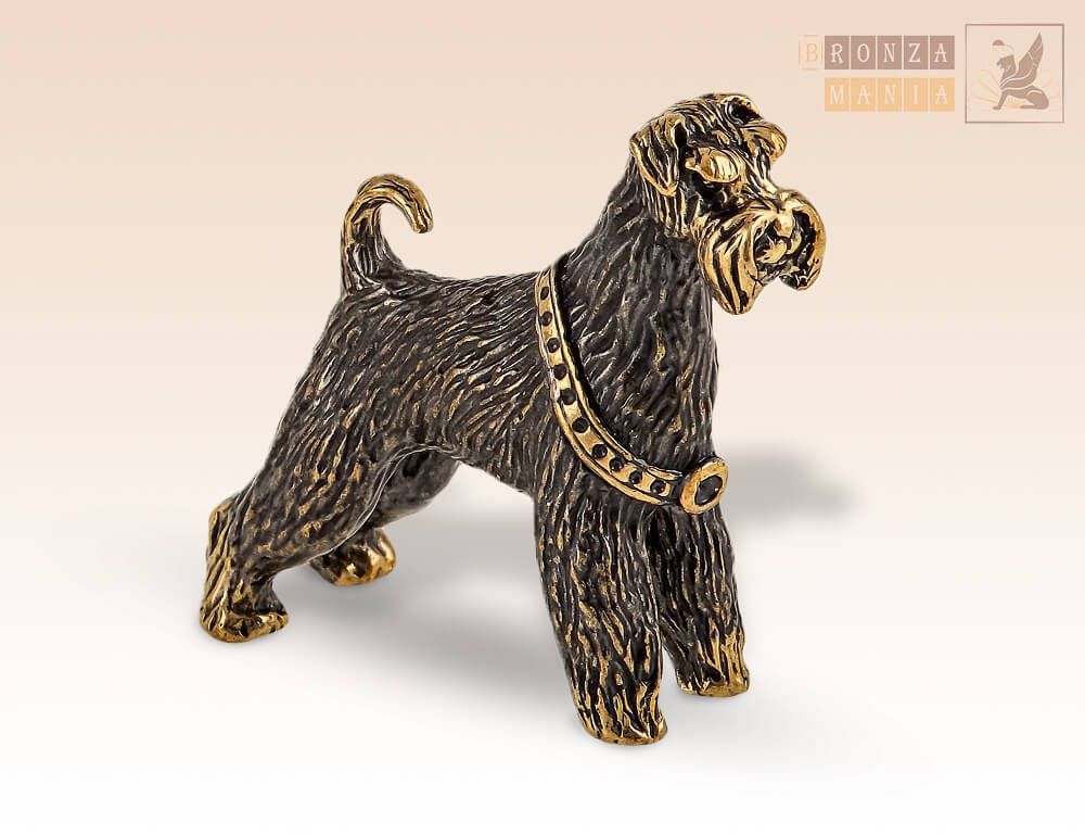 фигурка Собака Шнауцер стоит