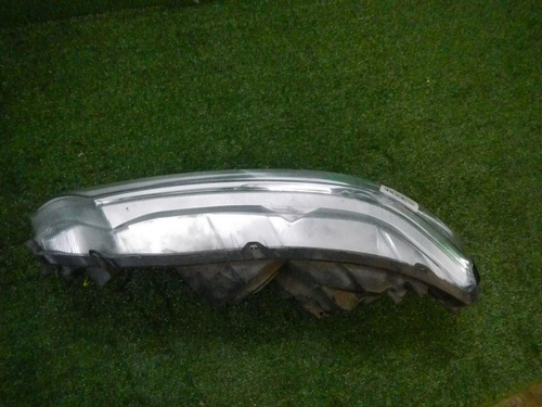 Фара правая Suzuki Vitara 2 (2014-2019) галоген