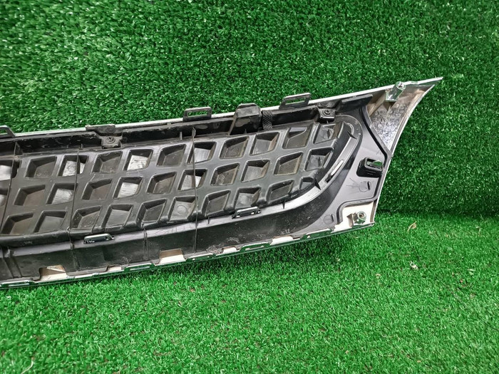 Решетка радиатора KIA Rio 4 X-Line (2017-2020)