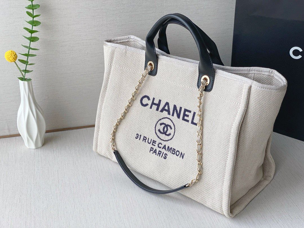 Сумка CHANEL 35 см