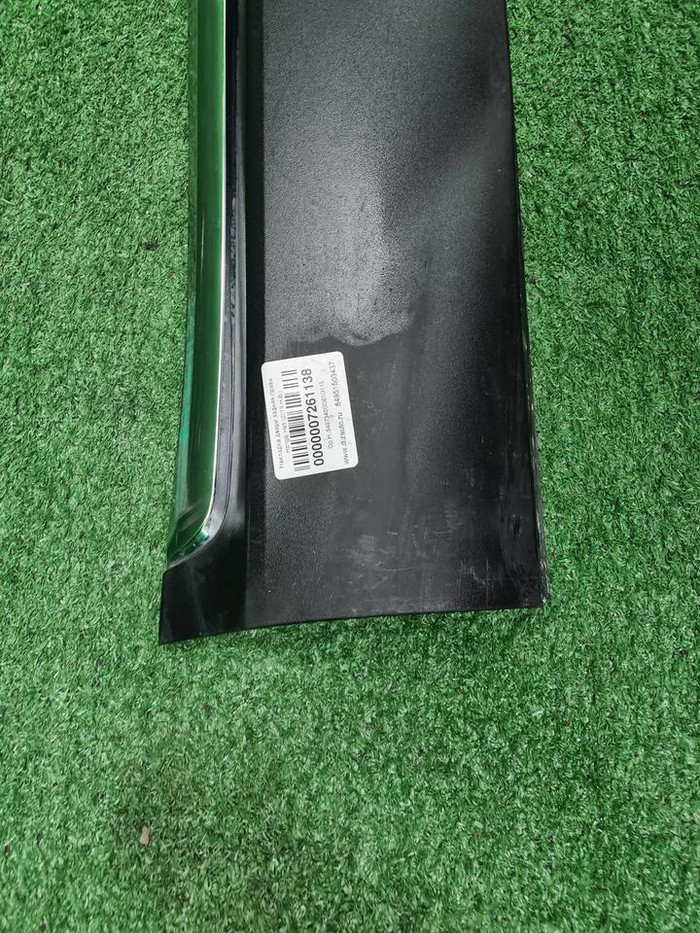 Накладка двери задняя правая Hongqi HS5 (2019-нв)