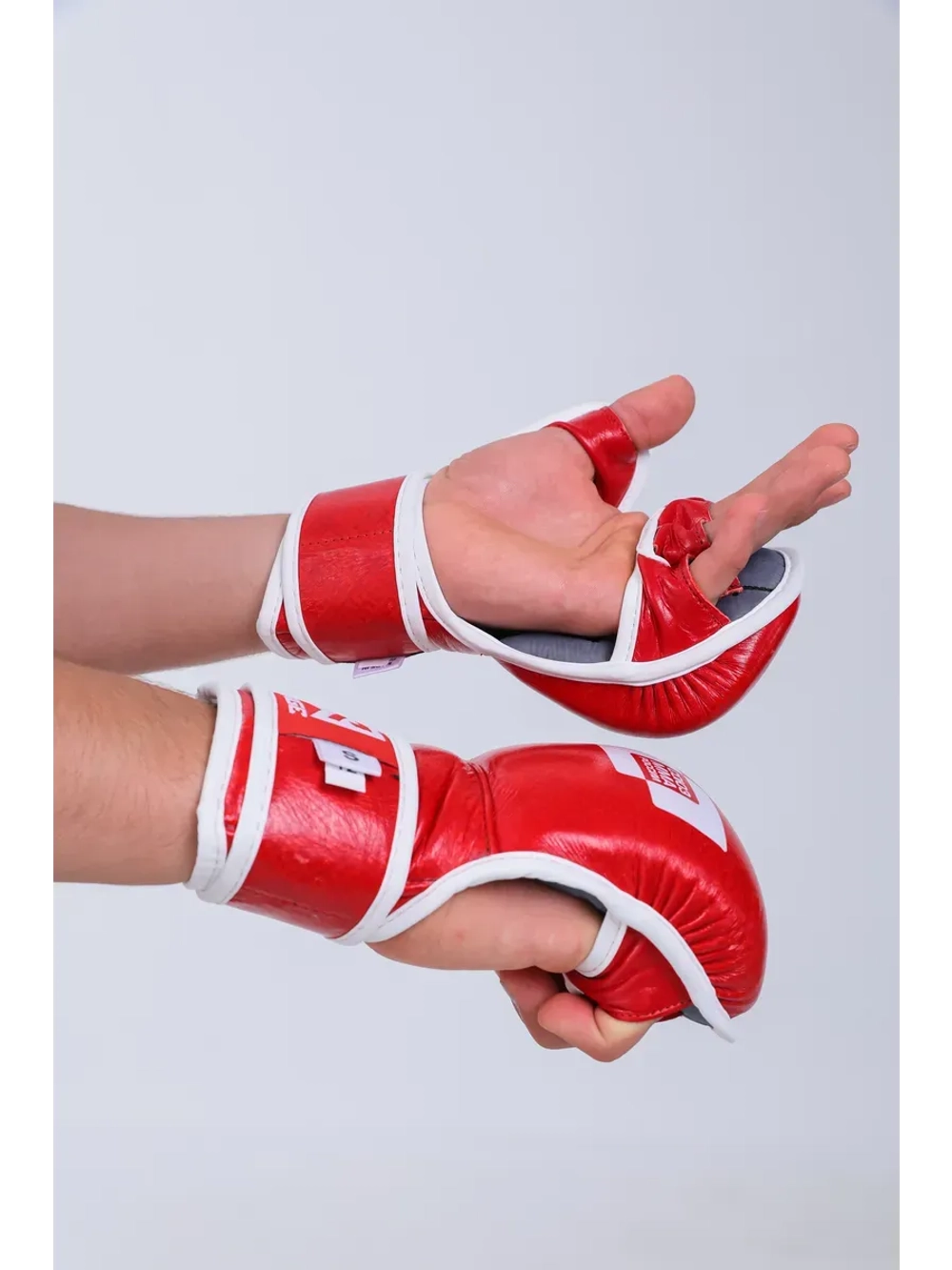 Соревновательные аккредитованные перчатки, крабы