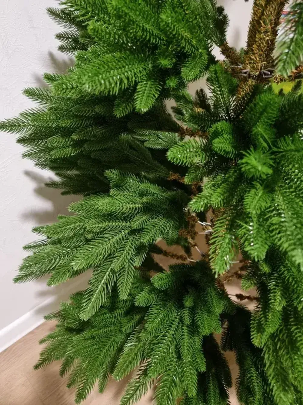 Ель искусственная «Веста» (Литая хвоя) 270 см / 2,7 м