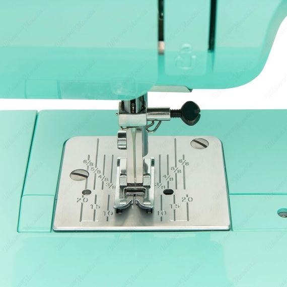 Швейная машина Janome Arctic Crystal