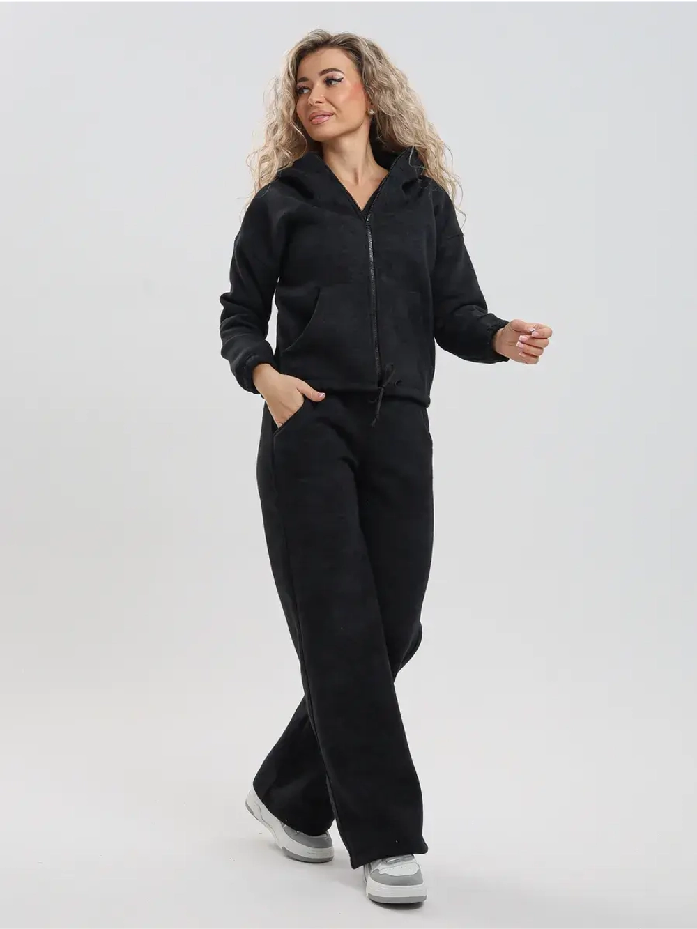 Костюм спортивный теплый с начесом на молнии