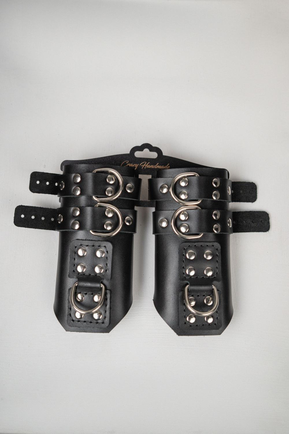 Черные высокие кожаные наручники для подвешивания (Цвет: черный)