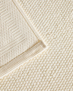 ZARA HOME КОВРИК ДЛЯ ВАННОЙ ИЗ ХЛОПКА С АНТИСКОЛЬЗЯЩЕЙ ПОВЕРХНОСТЬЮ, ЦВЕТ СЛОНОВОЙ КОСТИ